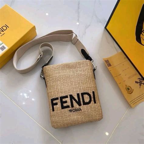 กระเป๋า fendi สะพายข้าง|fendi online shopping.